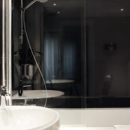 Hotel Diva Opera 4*